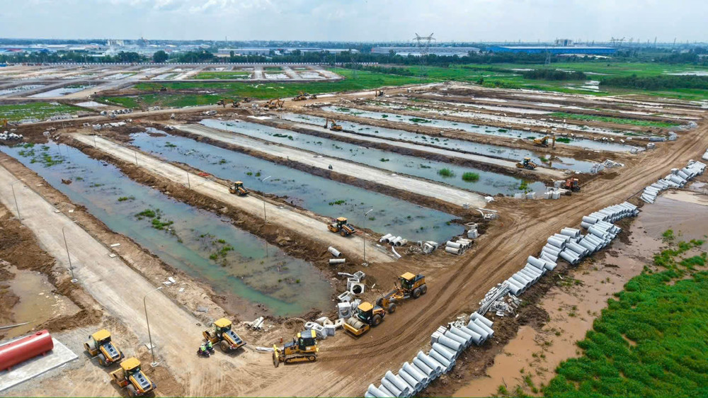 Cần Bán 3 Căn Nhà Phố Thương Mại Vinhomes Saigon Park –Tại Đ. Thanh Niên, X.xuân Thới Sơn, Hóc Môn