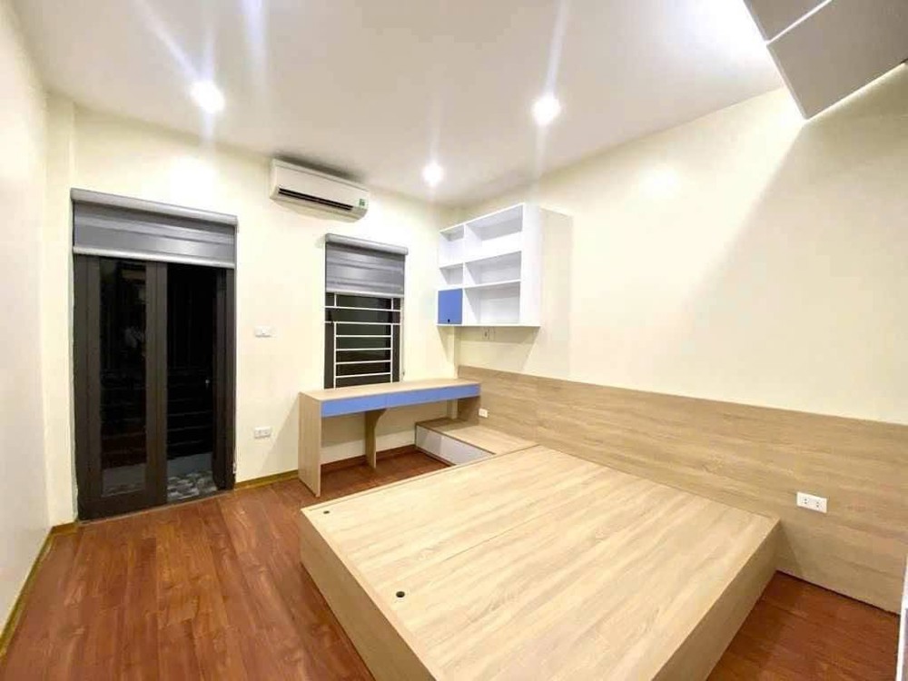 Chính Chủ Cho Thuê Nhà Nguyên Căn Ngọc Thụy - Long Biên - Giá 13,5Tr/1 Tháng