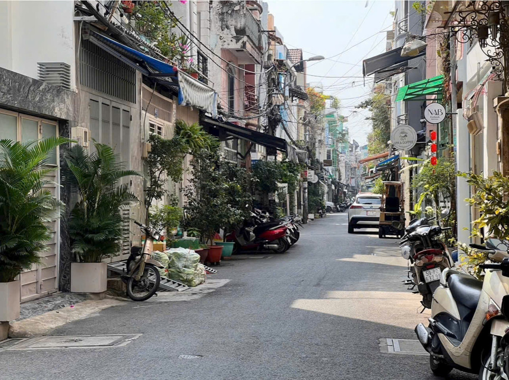 Bán Nhà Hẻm Xe Hơi Gò Dầu Tân Phú 3Tầng 44M2 Nhỉnh 6 Tỷ Xíu