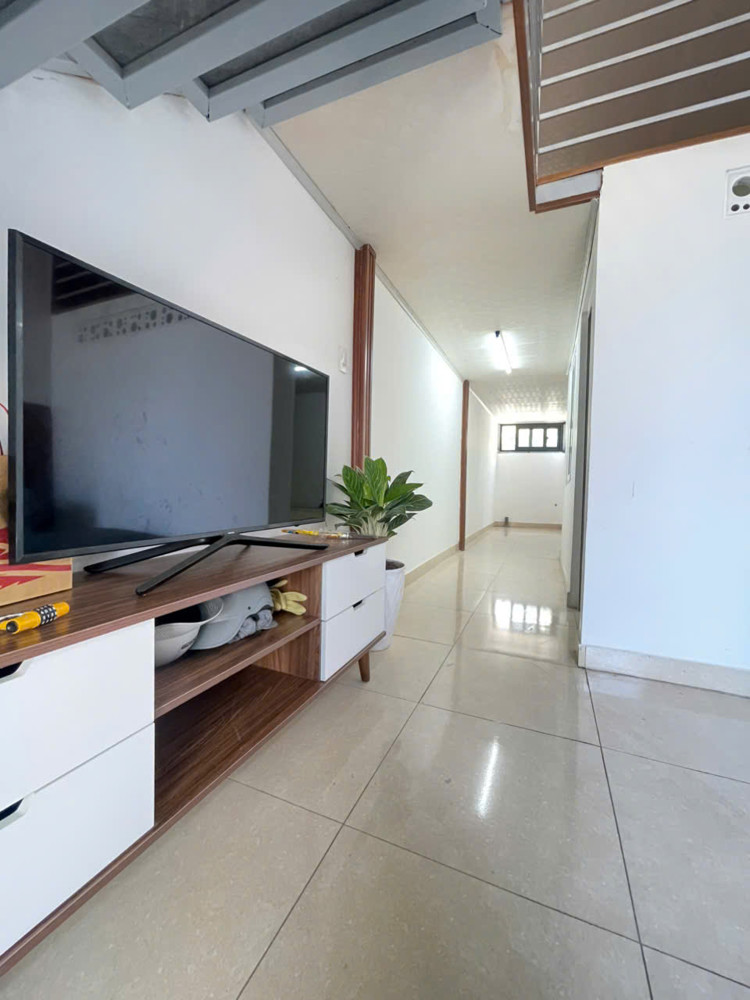Chỉ 1 Tỷ 680 Triệu – Sở Hữu Ngay Nhà Trung Tâm Phường Xuân Hương (P.4 Cũ) Đà Lạt, Đường Bằng Phẳng