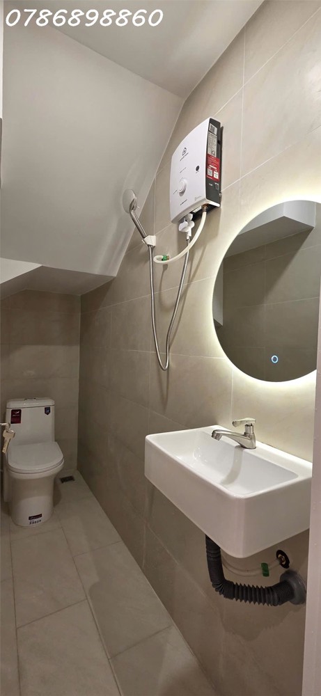 Nhà Đẹp Huỳnh Tấn Phát Q7 – Hẻm Thông Xe Hơi, 3Pn, Giá Chỉ 4,95 Tỷ