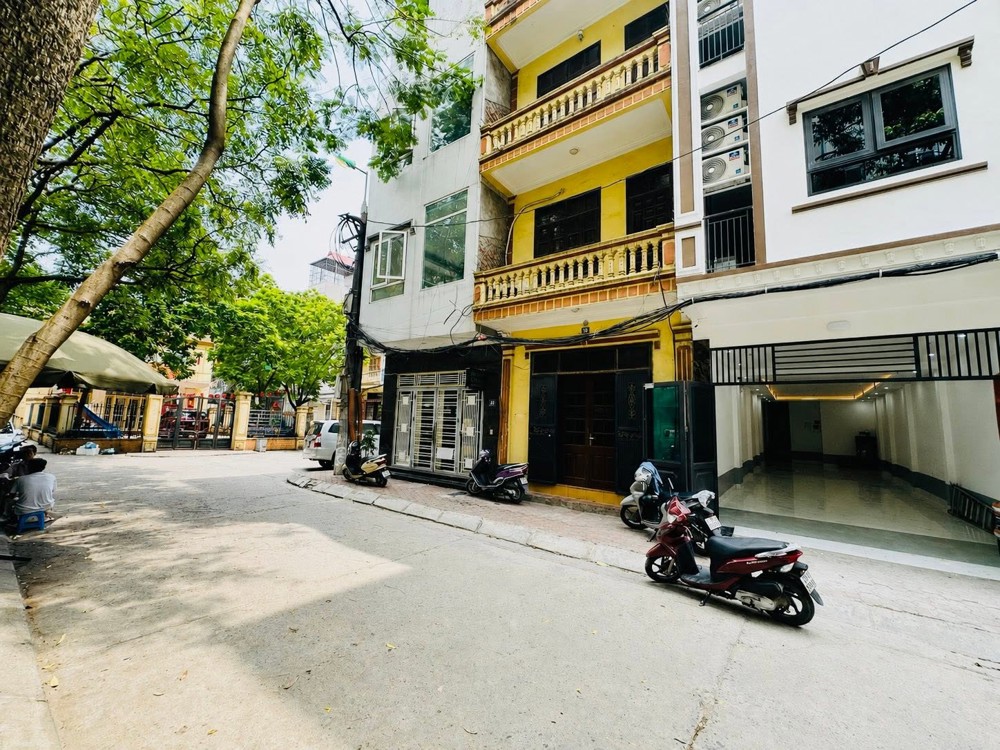 Bán Nhà Long Biên 11 Tỷ 60M Sẵn Dòng Tiền,Căn Hộ Cho Thuê Full Phòng,Sổ Đỏ Vuông