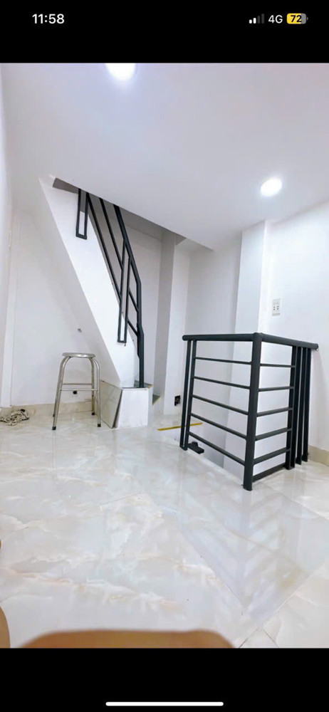 Bán Nhà Mới Đẹp Sát Mặt Tiền Q4 Shr Chỉ 1,5 Tỷ
