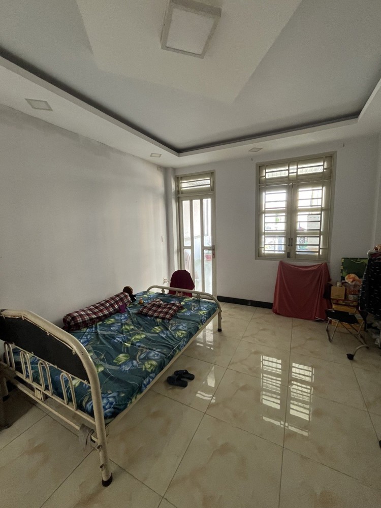Mặt Tiền Kinh Doanh Cách Mạng Tháng 8, Quận 10, Gần Mặt Tiền