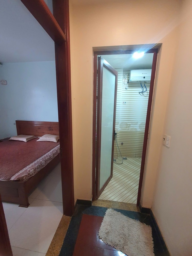 Bán Nhà Mặt Đường Lũng Đông – 124M² X 5 Tầng – Mặt Tiền Gần 8M