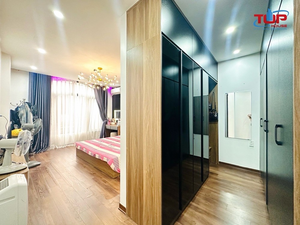 Nhà Độc Lập Trần Nguyên Hãn – Hoàng Minh Thảo 76M2 X 3,5 Tầng
