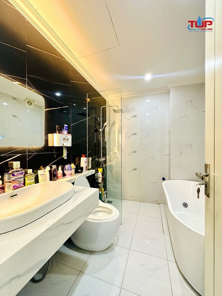 Nhà Độc Lập Trần Nguyên Hãn – Hoàng Minh Thảo 76M2 X 3,5 Tầng