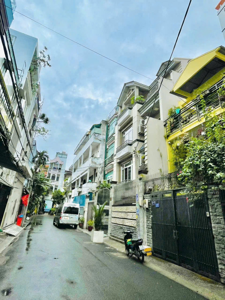 Bán Nhà Hẻm Xe Hơi Thông Gần Hòa Bình Tân Phú 4 Tầng Full Nội Thất 55M2 Chỉ 8 Tỷ 599 Thương Lượng