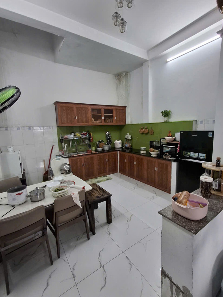 [D2523] Nhà 3 Tầng 3 Phút Qua Gò Vấp, Sát Nhà Máy Bia, Giá 5.X Tỷ