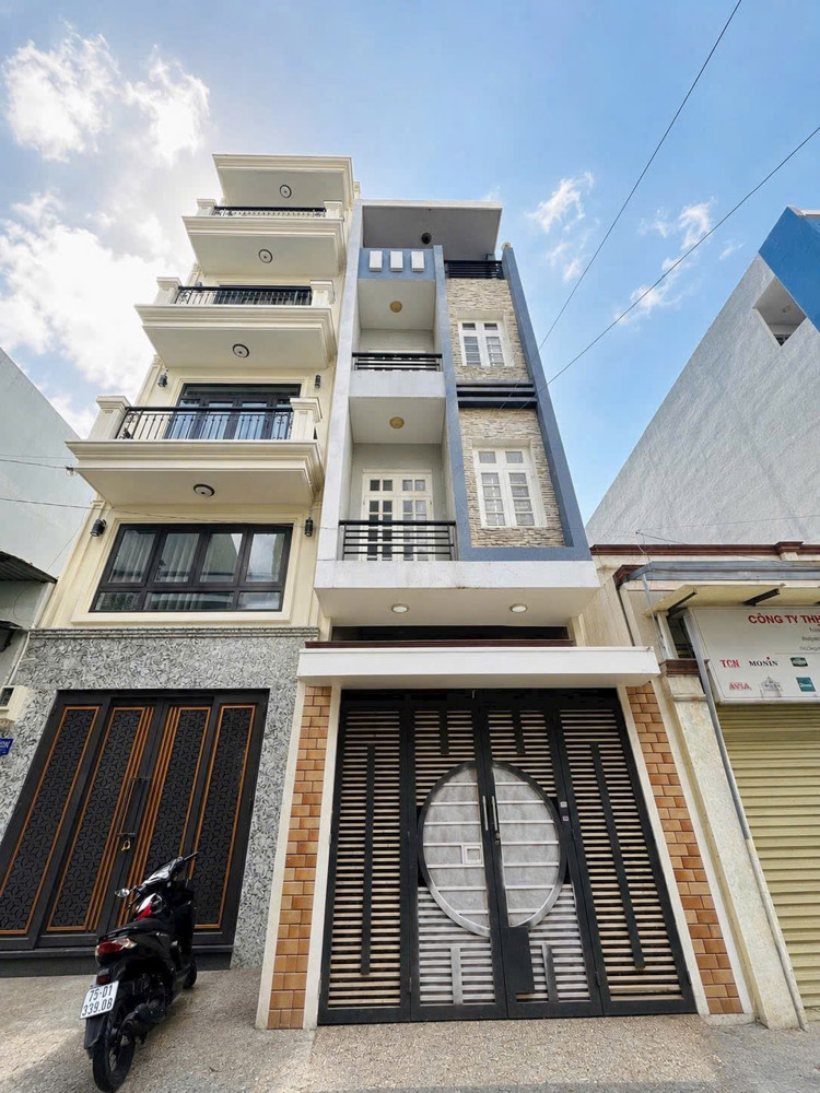 Đường Nhựa 8M Ngay Luỹ Bán Bích 64M2 4 Tầng Kiên Cố Dòng Tiền 240Tr/năm Nhỉnh 6 Tỷ