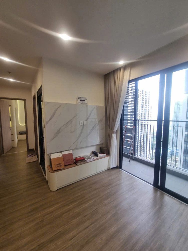 Cho Thuê Căn Hộ 2Pn Full Nội Thất – The Miami, Vinhomes Smart City