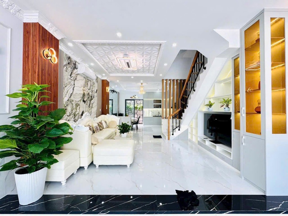 Nhà Trong Khu Cán Bộ, Hẻm Xe Hơi Đào Tông Nguyên, 5X16m, Chỉ Hơn 9 Tỷ