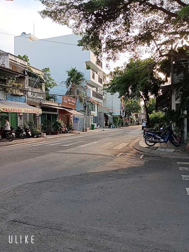 Đường 8M Nguyễn Sơn Căn Góc Thoáng Cách 2 Căn Ra Mặt Tiền 102M2 Ngang Hơn 5M Nhỉnh 12 Tỷ Xíu