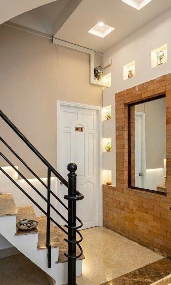 Nhà 4 Tầng Hoàng Việt, Quận Tân Bình, Dt 4 X 15.5M (63 M2), 12.9 Tỷ