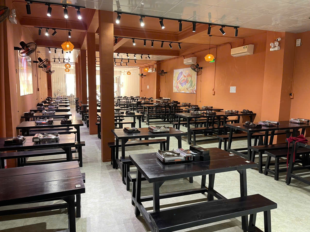 Quận Thủ Đức , Chốt Nhanh ! Sang Quán Lẩu Và Nướng, Quán Đẹp Và Mới Đang Có Doanh Thu , Mb : 7M