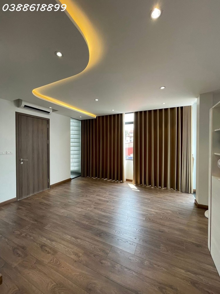 Bán Nhà Giảng Võ - Ba Đình - 75M² - 6 Tầng - Mặt Tiền 7.5M - Ô Tô - 40 Tỷ
