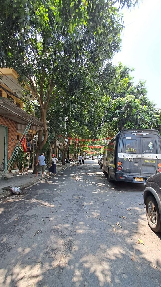 Bán Nhà Phúc Đồng 35M2- 6 Tầng Thang Máy- Ô Tô Tránh- Vị Trí Đẹp- Hơn 10 Tỷ