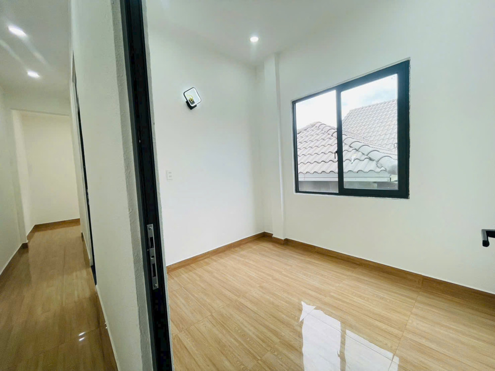 Chủ Ngộp Sập Giá – Bán Nhà Mới Đẹp Đường Ô Tô 5M Ngô Thì Sỹ, P.4 Cũ (P. Xuân Hương)