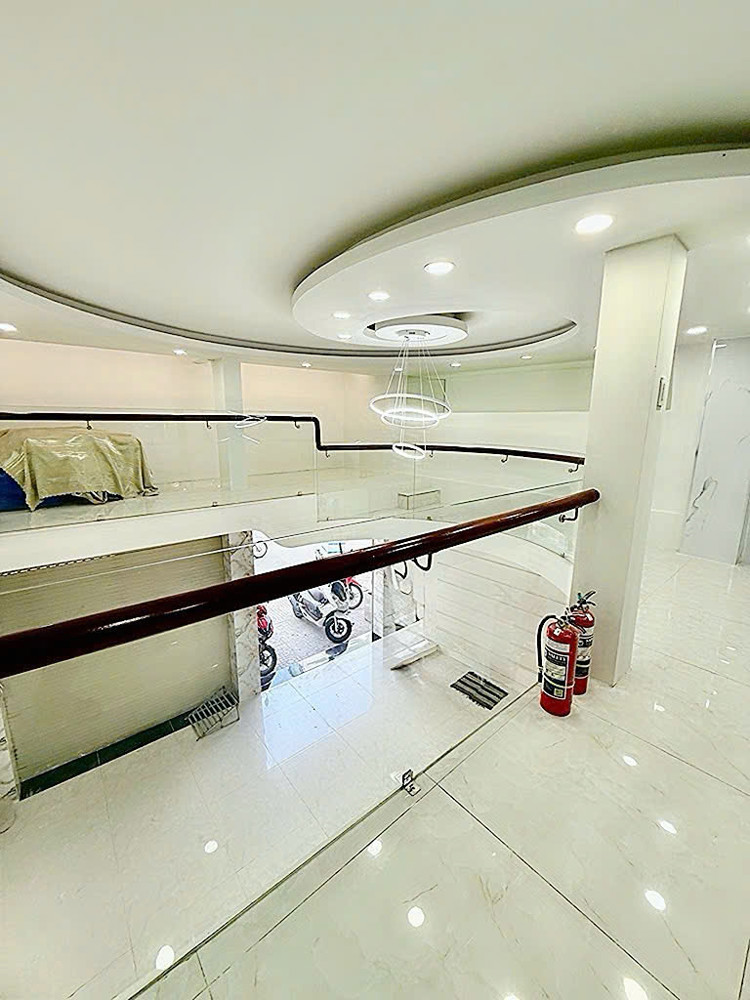 Hiếm Ngang Lớn 6M*10m - Bán Nhà 5 Tầng Mặt Tiền Kd Đ.nguyễn Đình Chiểu, P.bàn Cờ, Quận 3 - Vị Trí