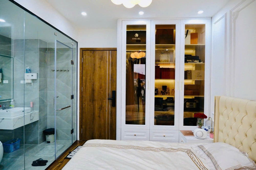 Nhà Đẹp Phúc Lợi 35M² X 5 Tầng Thang Máy Full Nội Thất Giá 8,X Tỷ