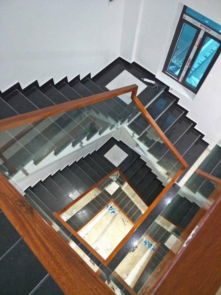 Cho Thuê Nhà, Thang Máy, 149M2- 6T, Nguyễn Tuân, Vũ Trọng Phụng -67 Tr