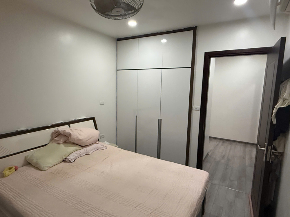 Bán Căn Hộ Góc Đẹp Ct1 A10 Nam Trung Yên ,Yên Hòa , View Hồ Thoáng Mát
