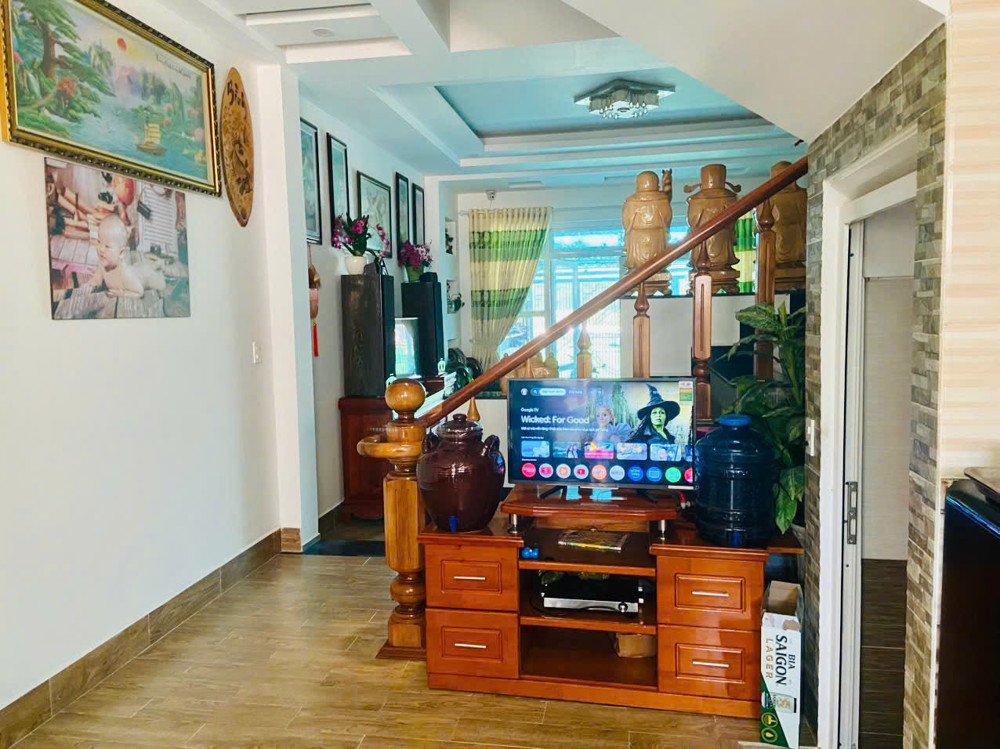 Siêu Phẩm Nhà Phố Kinh Doanh Đường Phan Đình Phùng, P.xuân Hương – Đường Nhựa Lớn 2 Ô Tô Né Nhau –