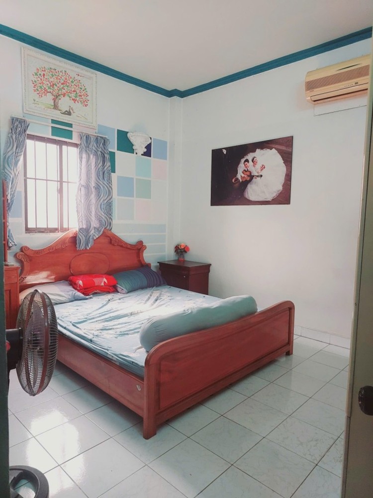 Bán Nhà 3 Tầng Đường Số 4, Phường Trường Thọ, Thủ Đức, Dt 65M2, 6Pn, Shr. Giá 6,75 Tỷ
