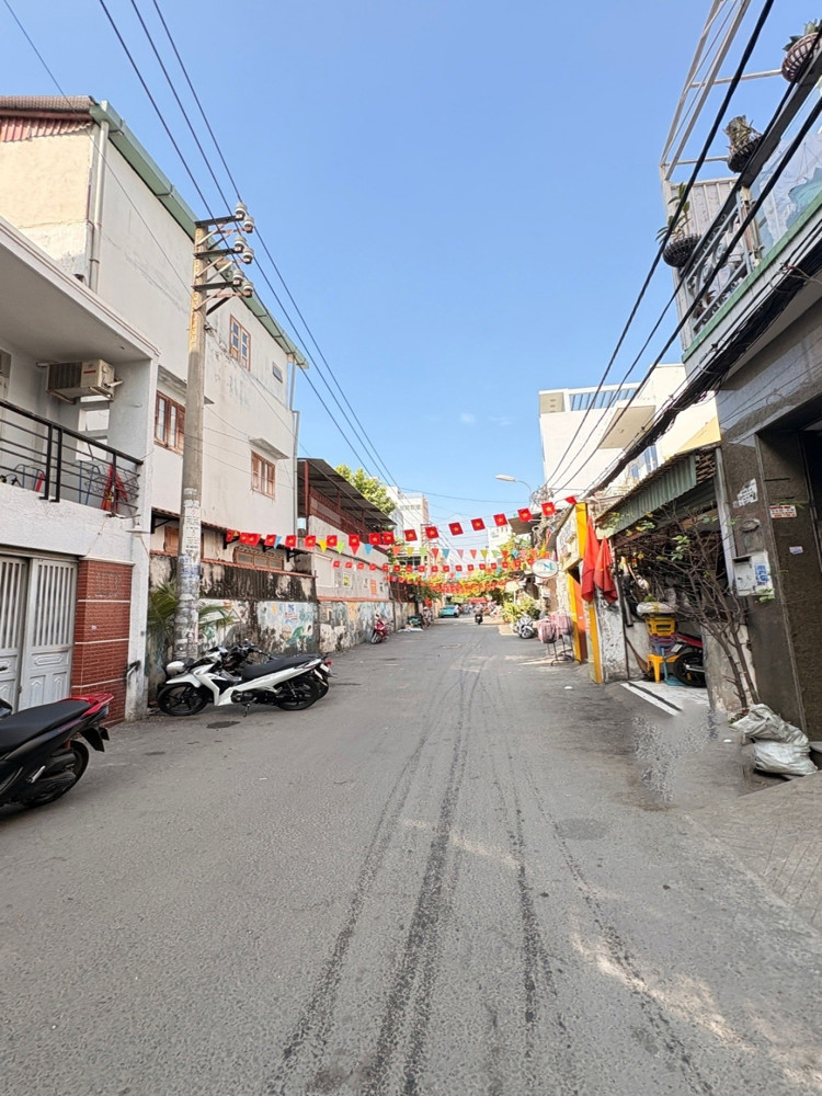 L2533* Bán Gấp Nhà Trọ 10P Bùi Đình Túy Bình Thạnh Giá 9.X Tỷ