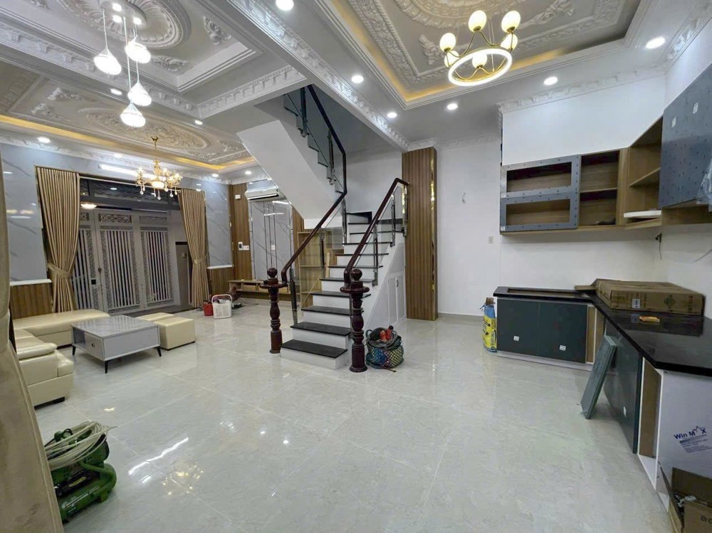 Nhà Góc 2 Mặt Thoáng, 12X12m, Hẻm Xe Hơi Huỳnh Tấn Phát, 8.8 Tỷ