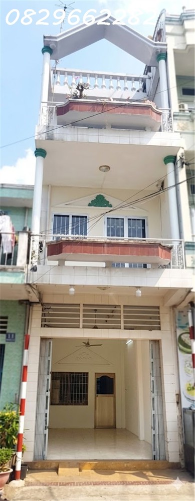 Bán Gấp! Nhà Phố 2 Tầng, 3Pn, Hoàng Diệu P1 Tp Sa Đéc, Sổ Hồng, 2.7 Tỷ