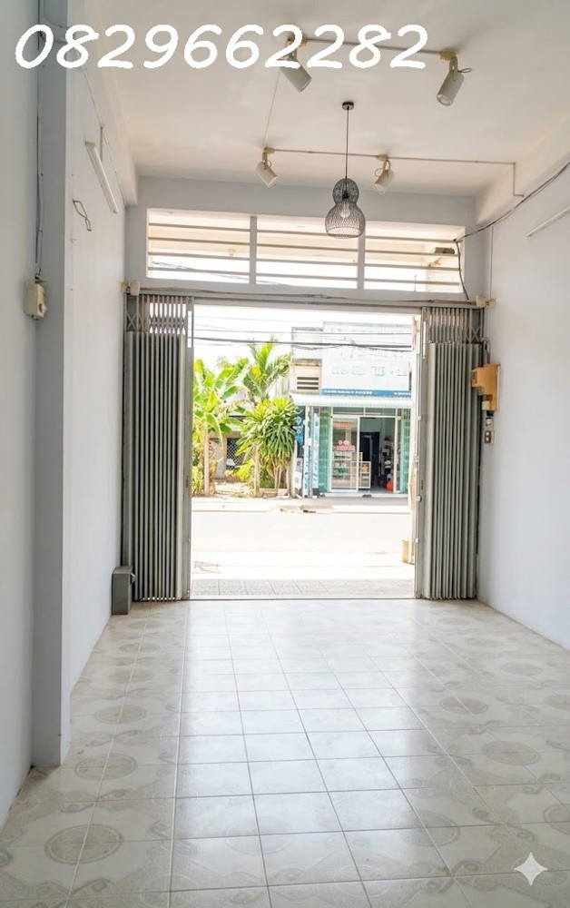 Bán Gấp! Nhà Phố 2 Tầng, 3Pn, Hoàng Diệu P1 Tp Sa Đéc, Sổ Hồng, 2.7 Tỷ