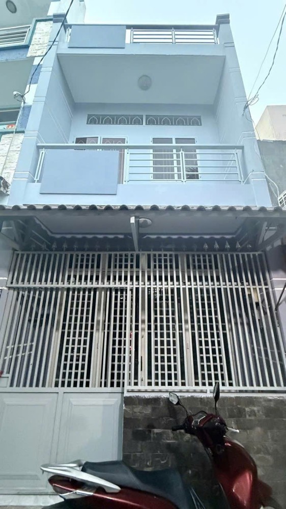 Nhà Đẹp Bình Tân - Giáp Quận 6- Hẻm 4M - Sổ Hồng Riêng - 3,Tỷ Nhỉnh