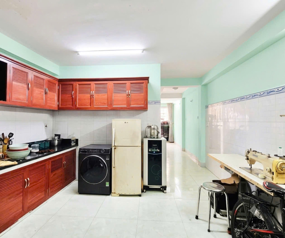 Nhà Hxh Khu Chợ Tân Bình - 55M² Nở Hậu - 5 Tầng 5Pn
