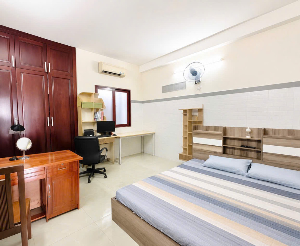 Nhà Hxh Khu Chợ Tân Bình - 55M² Nở Hậu - 5 Tầng 5Pn
