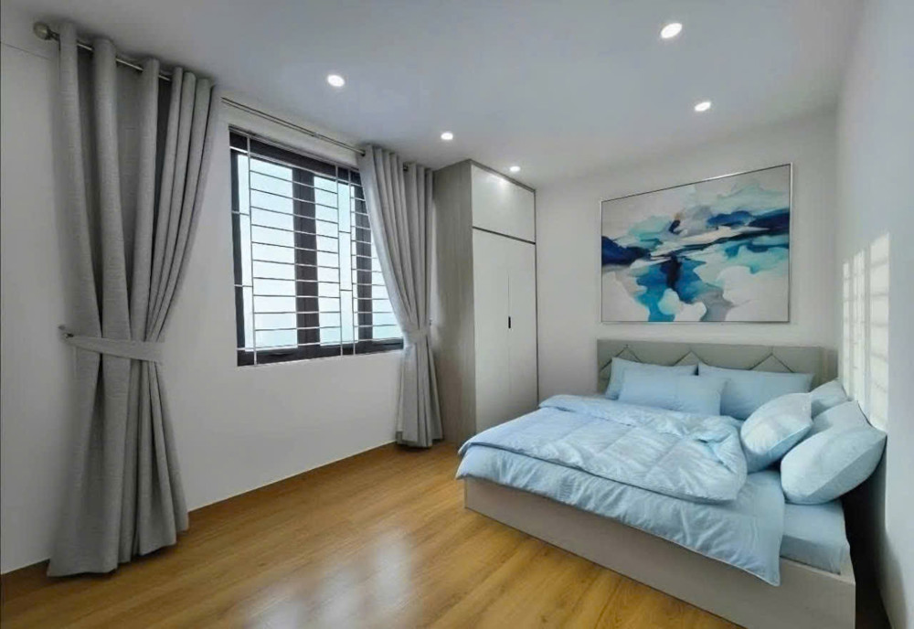 Bán Nhà Quang Trung Hà Đông 40M², 5 Tầng, Ô Tô Đỗ Cửa, Gần Parkcity, Giá 8,5 Tỷ