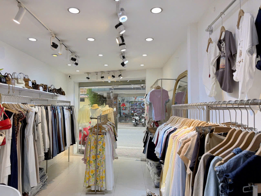 Sang Nhượng Shop Thời Trang Nữ – Nguyễn Hy Quang, Đống Đa