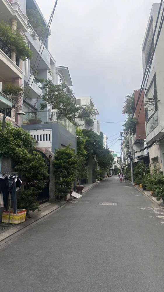 Bán Nhà Nguyễn Thế Truyện Khu Toàn Cao Tầng Tân Sơn Nhì 118M2 Ngang 5.2M 4 Tầng Hẻm Xe Hơi