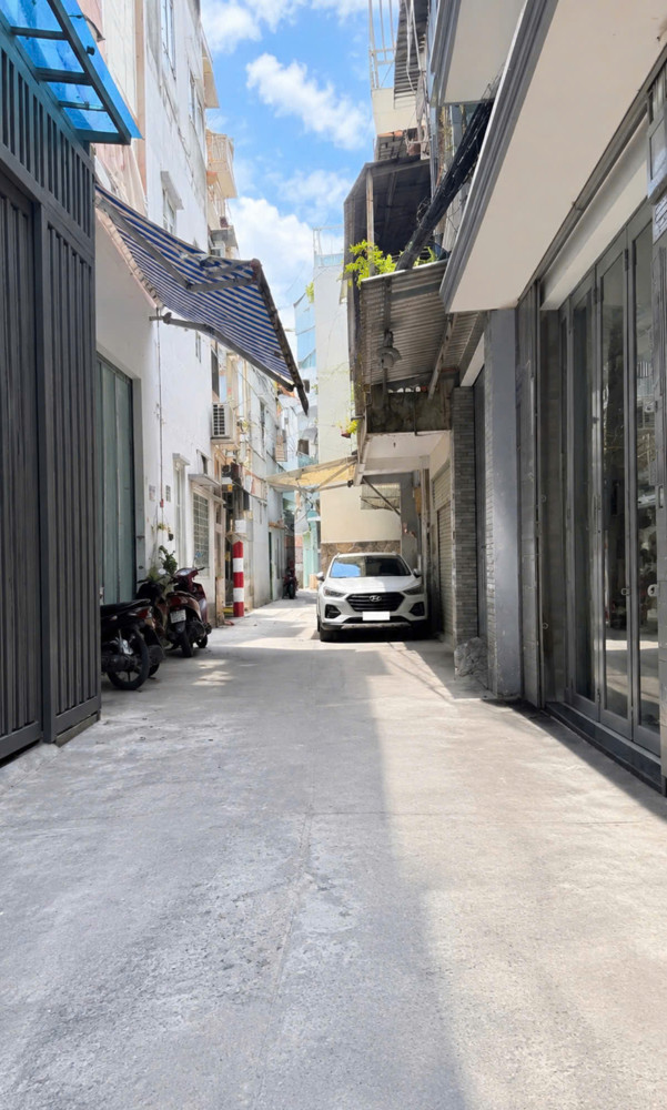 Nhà Bán Khu Bàu Cát Tân Bình - Lạc Long Quân - 60M² - Hxh - Vị Thế Đắc Địa