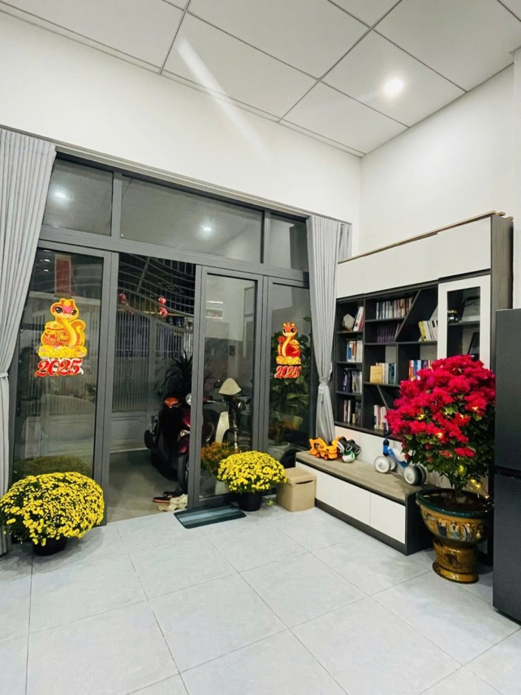 Bán Nhà 80M2 Cấp 4, Đường Số 12, Tăng Nhơn Phú B, Q9, Thủ Đức, Tp Hcm. Giá 6,35 Tỷ Sổ Hồng Riêng