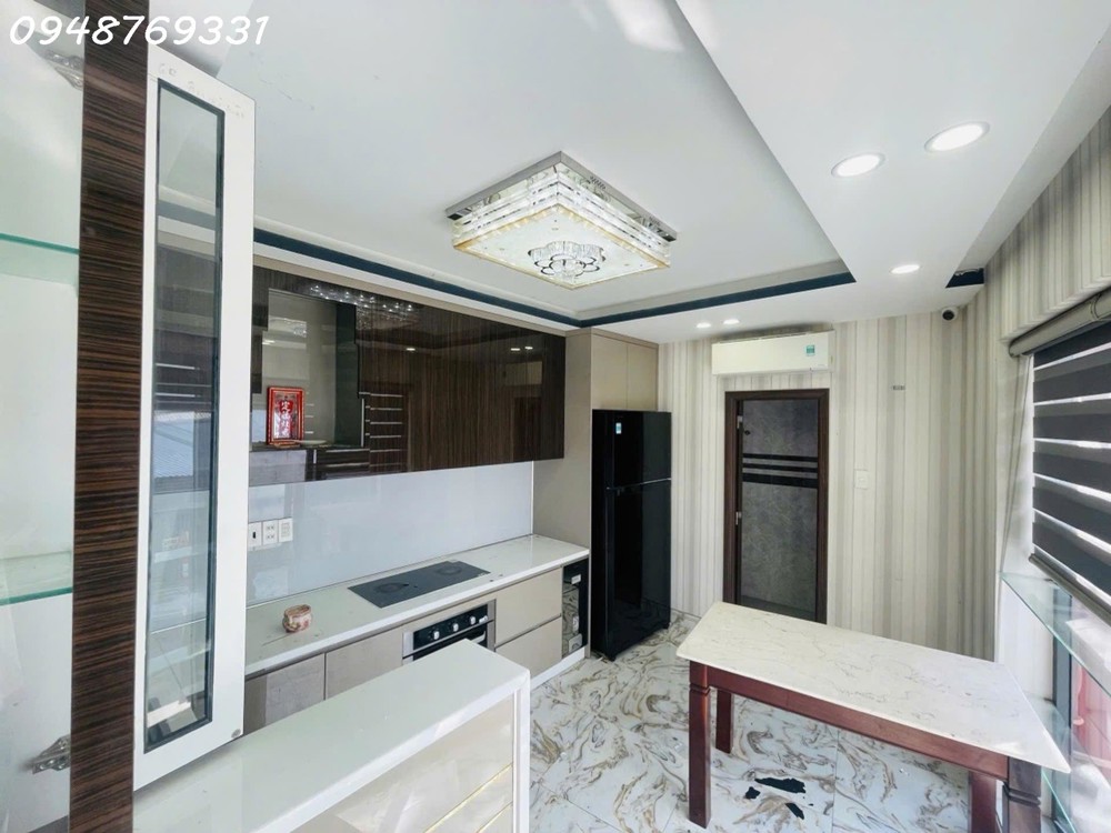 Mặt Tiền 7 Tầng Thang Máy Ngay Cầu Chà Và Giáp Quận 5 – Trung Tâm Quận 8 – Chỉ 12 Tỷ-0948769331