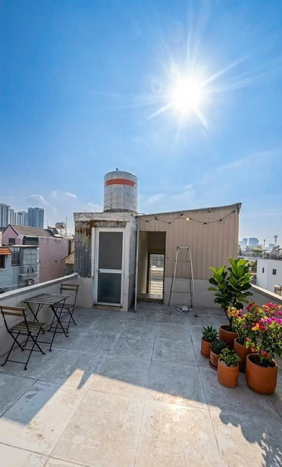 Bán Nhà Hẻm Xe Hơi Lạc Long Quân, Quận Tân Bình, 61 M2, Giá 10.5 Tỷ