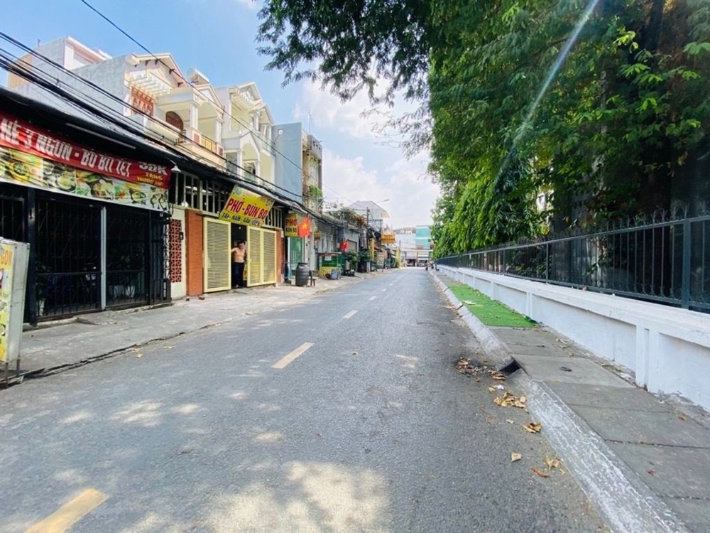 [T2555*] Mặt Tiền Đường 8M Sát Chợ Khiết Tâm Tam Bình – Giá Rẻ Sập Sàn 5.X Tỷ
