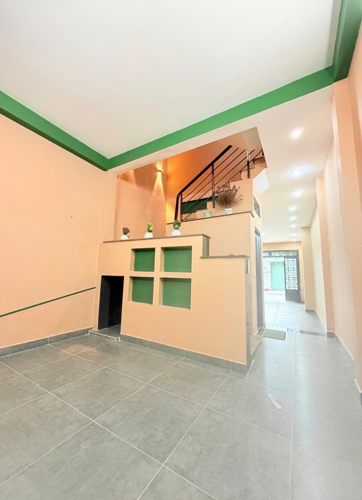 Nhà Mặt Tiền Kinh Doanh - Gần Lạc Long Quân 60M² Ngang 4M - 5Pn - Phường Bảy Hiền