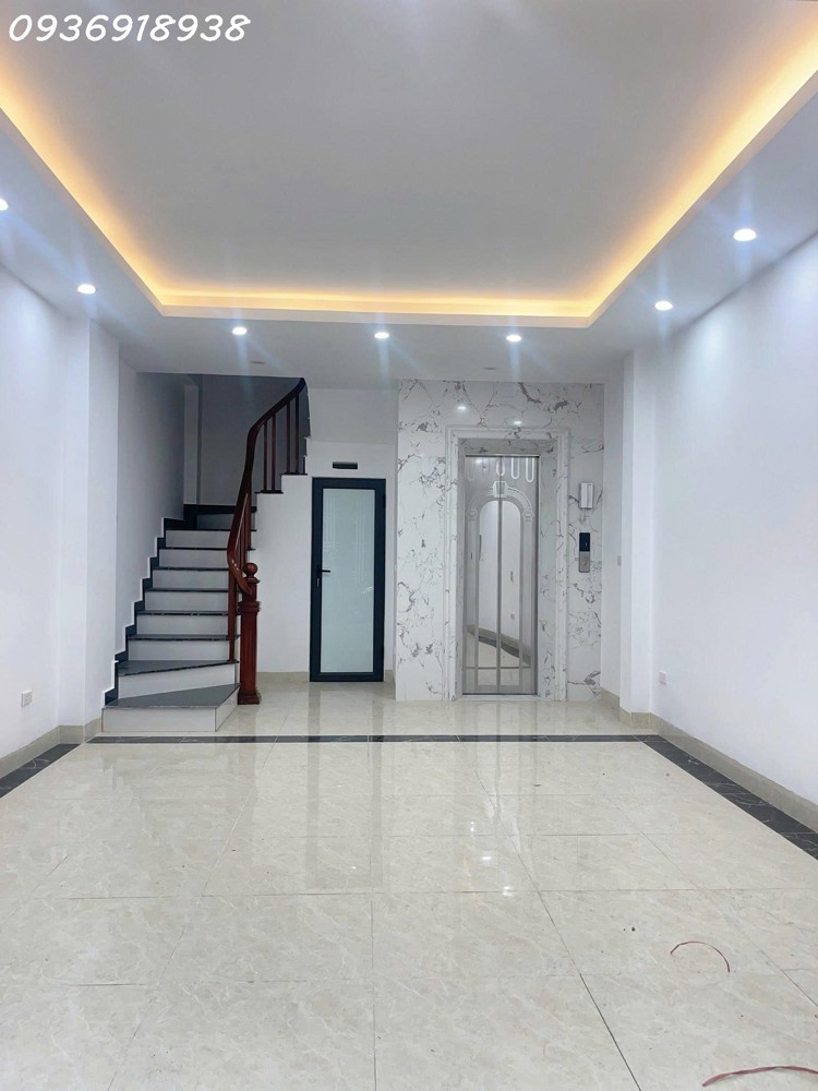 Siêu Rẻ-11.5 Tỷ-7T Thang Máy-Gara Ô Tô-Nhà Mới-Chỉ Còn 1 Căn Duy Nhất-Đại Mỗ, Nam Từ Liêm, Hn