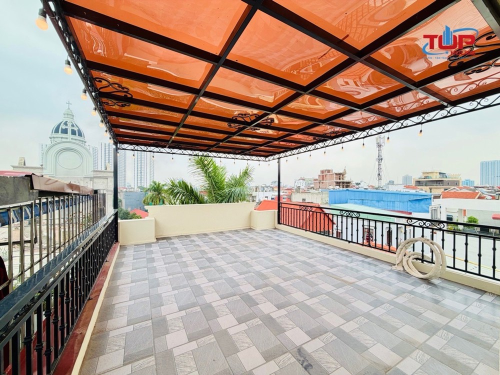 Siêu Phẩm Lạch Tray - Văn Cao, Nhà Mới Có Thang Máy, Vị Trí Đẹp Kết Hợp Ở Và Kinh Doanh