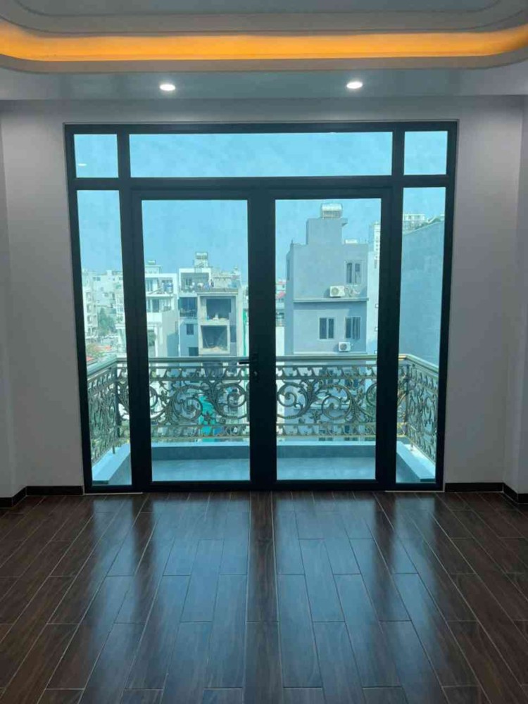 Nhà Phân Lô Cao Cấp Lô 20B Sau Go! Hải Phòng – 6,5 Tầng Có Thang Máy