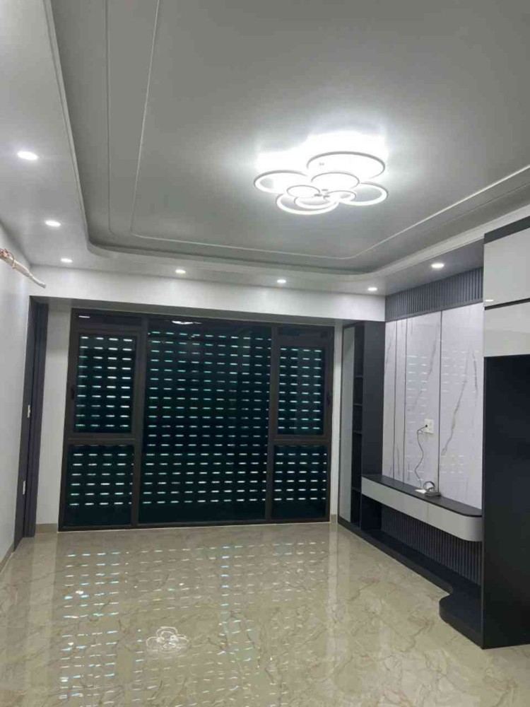 Nhà Phân Lô Cao Cấp Lô 20B Sau Go! Hải Phòng – 6,5 Tầng Có Thang Máy
