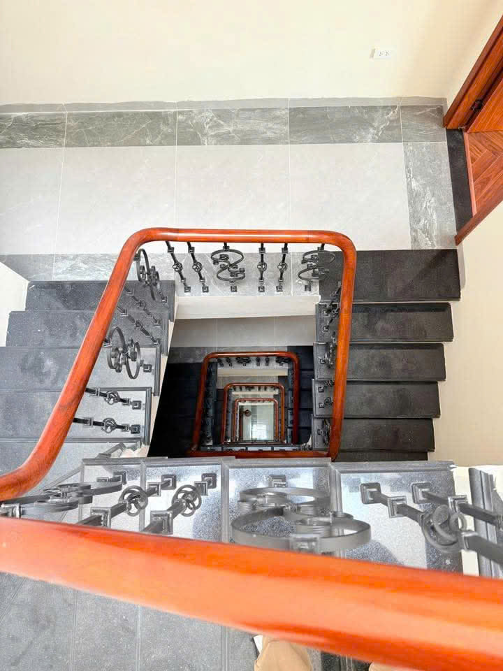 Cho Thuê Nhà, 75M2- 5T, Đào Duy Từ, Mã Mây, Hàng Bạc, Hoàn Kiếm -36 Tr