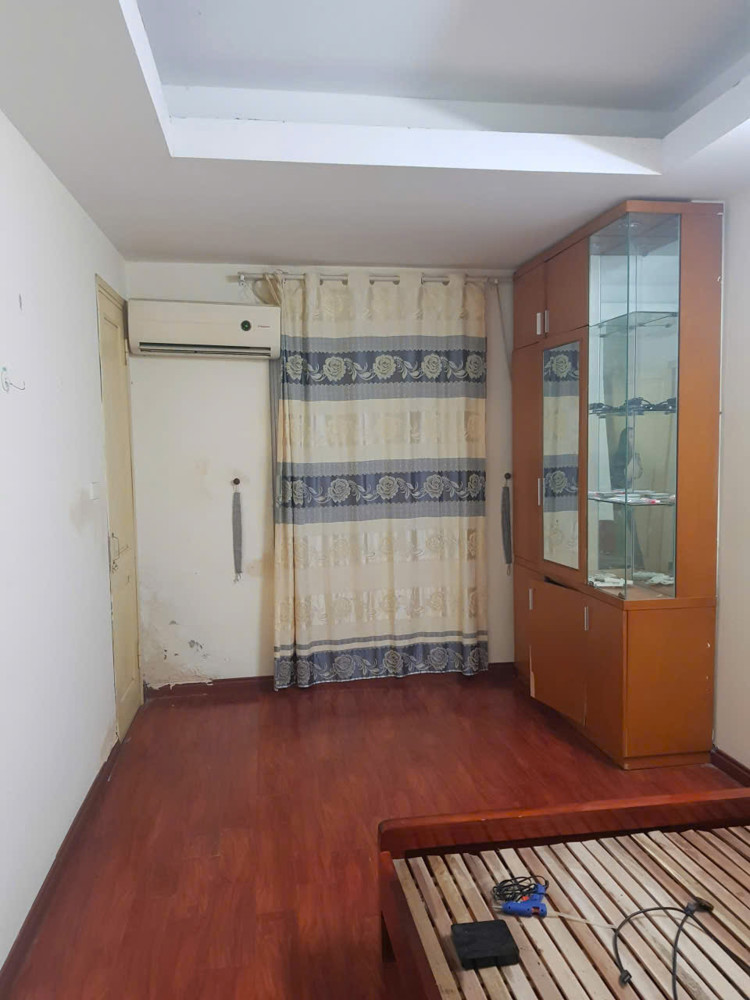 Cho Thuê Ccmn 2 Ngủ,50M2,Đủ Đồ, Ngõ 36 Hàm Nghi,Mỹ Đình View Vinhomes